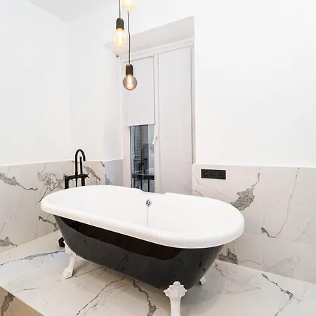 Pick A Flat's In Notre-dame De - Rue Saint-séverin * Parigi